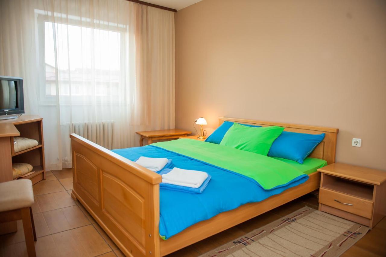 Prenociste "Nacional" Otel Prnjavor Dış mekan fotoğraf
