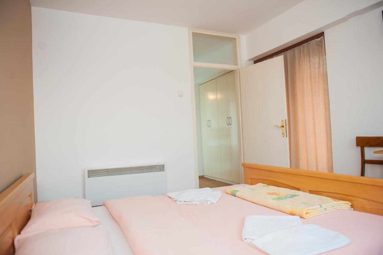 Prenociste "Nacional" Otel Prnjavor Dış mekan fotoğraf